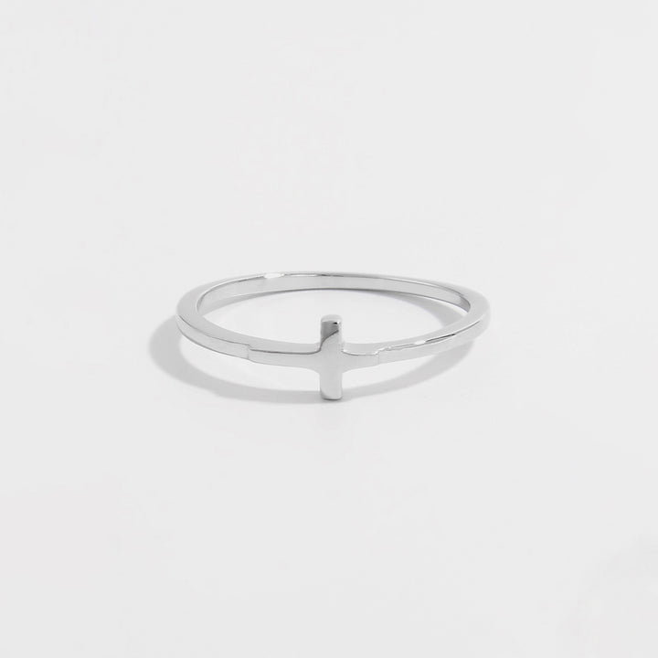 Women's Elegant Cross Rings in 925 Sterling Silver