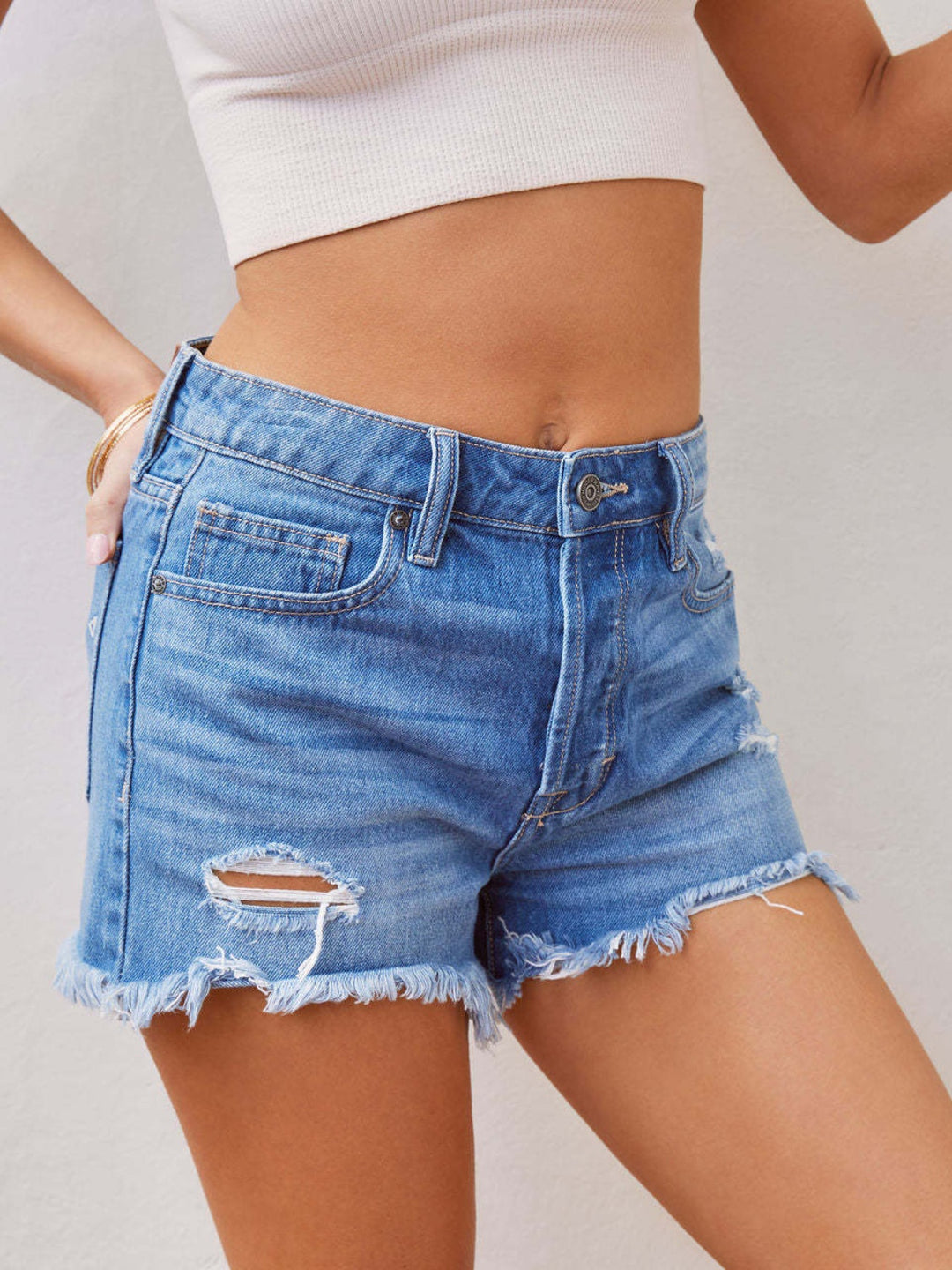 Women's Distressed Raw Hem Denim Shorts