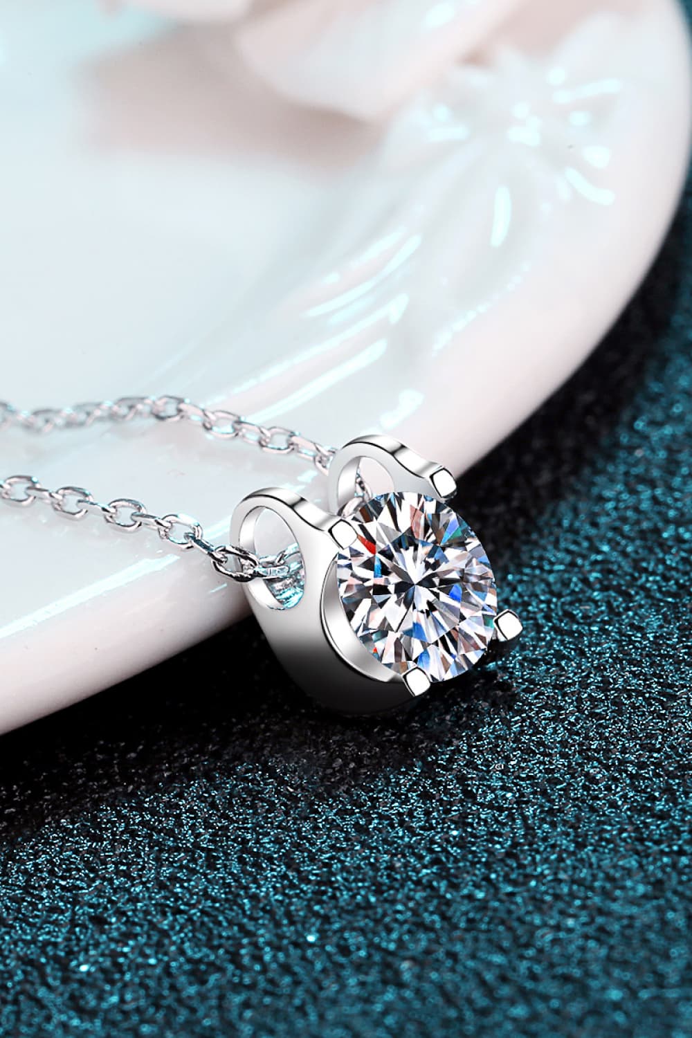 Women's Elegant Moissanite Sterling Silver Necklace