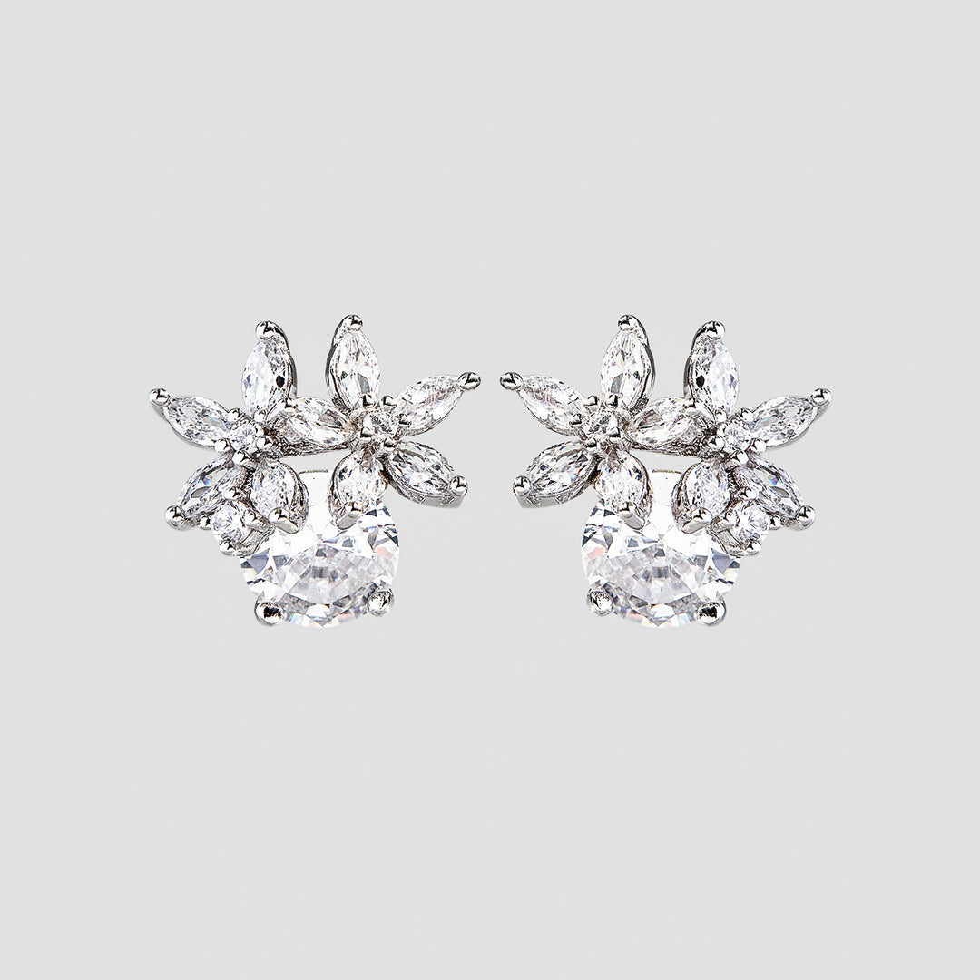 Women's Elegant Floral Zircon Sterling Silver Stud Earrings