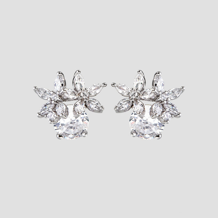 Women's Elegant Floral Zircon Sterling Silver Stud Earrings