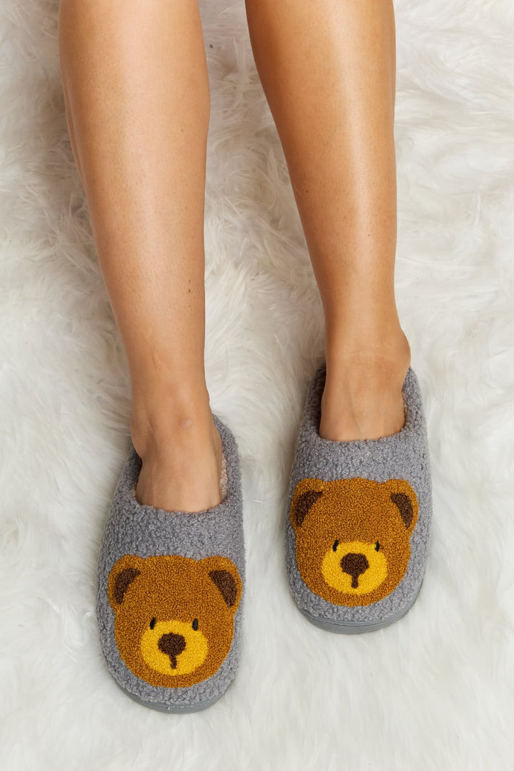 Melody Teddy Bear Print Plush Slide Slippers