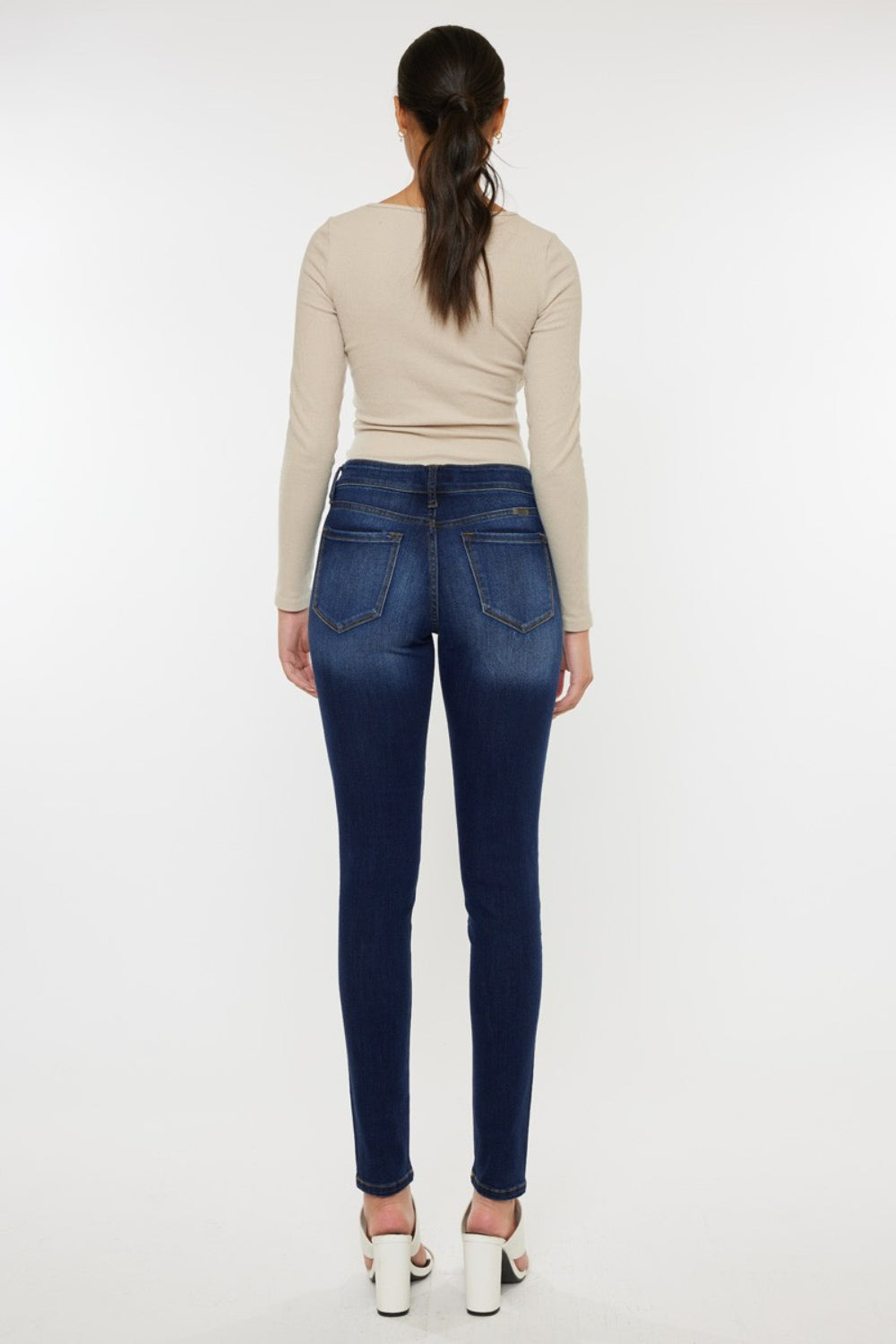 Women's Gradient Mid Rise Skinny Jeans