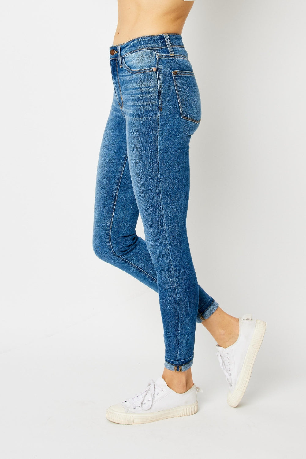 Women's Classic Cuffed Hem Skinny Jeans