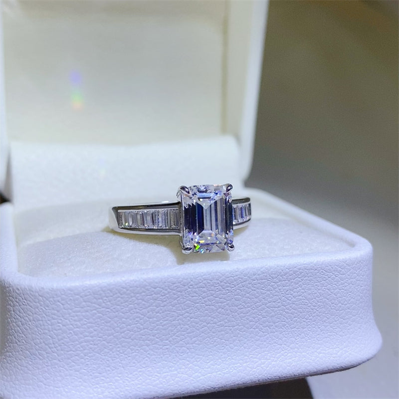 Women's Elegant 3 Carat Moissanite Sterling Silver Rings