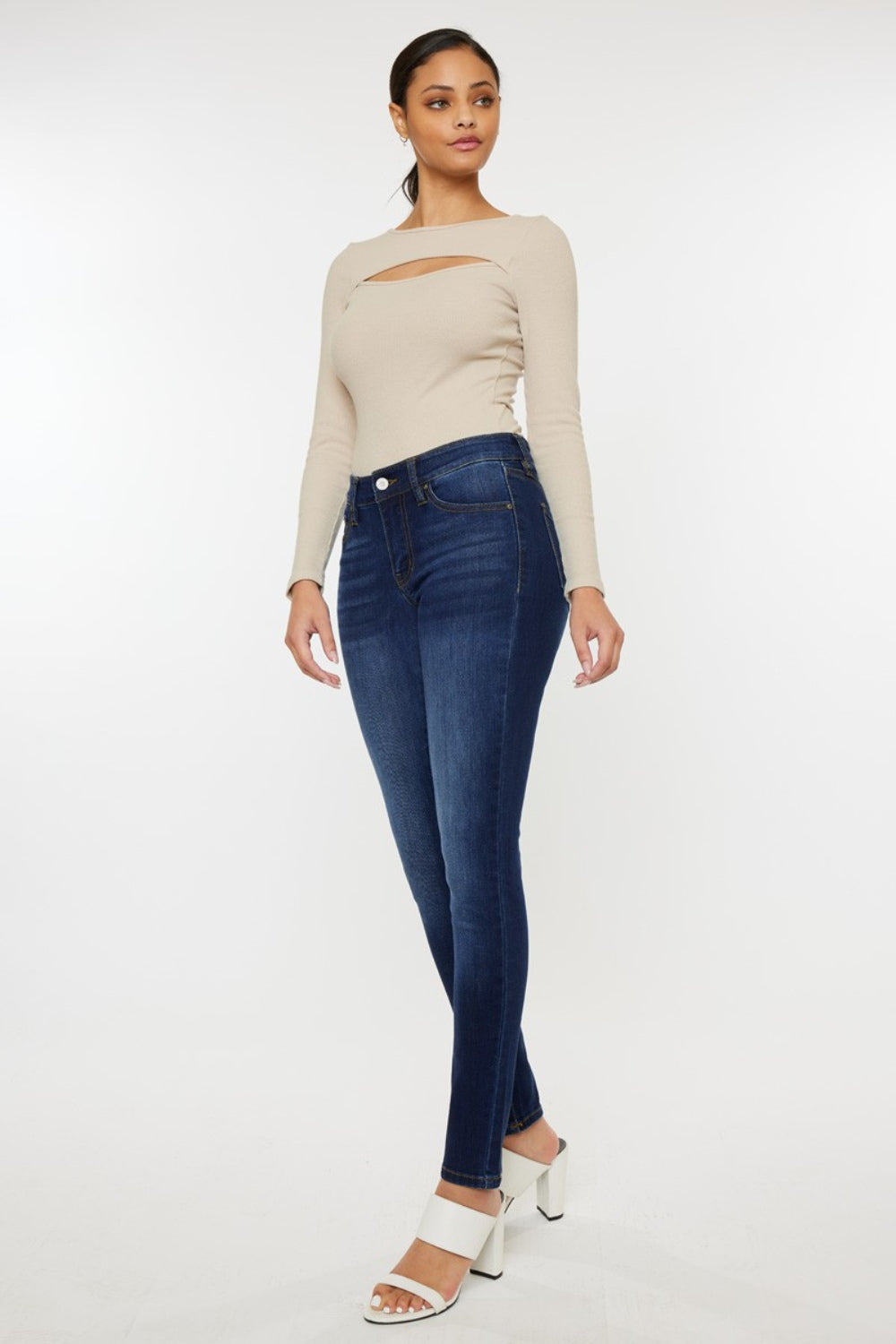 Women's Gradient Mid Rise Skinny Jeans