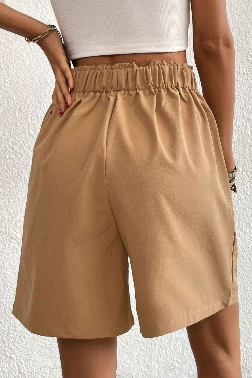 Women's Pleated Detail Elastic Waist Shorts