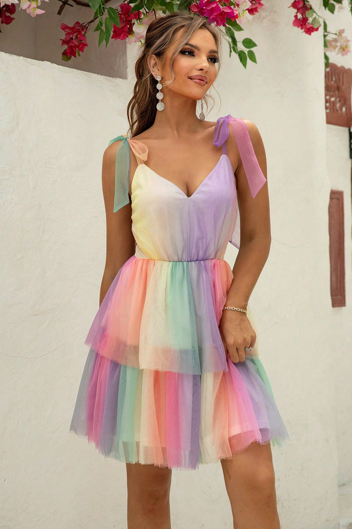 Women's Gradient Tie-Shoulder Layered Dress"?