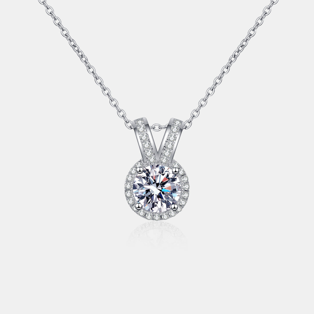 Women's Rabbit Ears Shape 1 Carat Moissanite Pendant Necklace