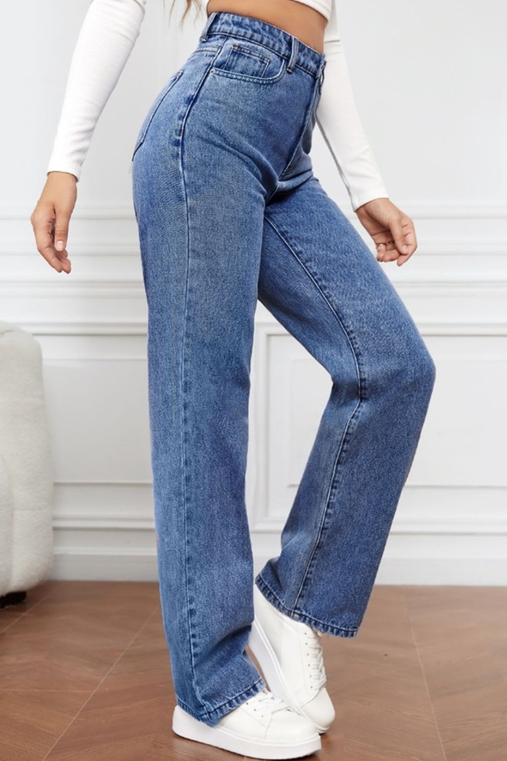 Women's Classic High Waist Straight Leg Jeans