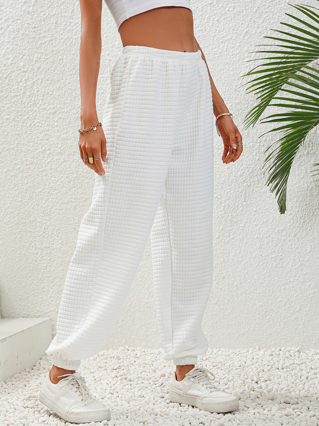 Women's Textured Pull-On Pants