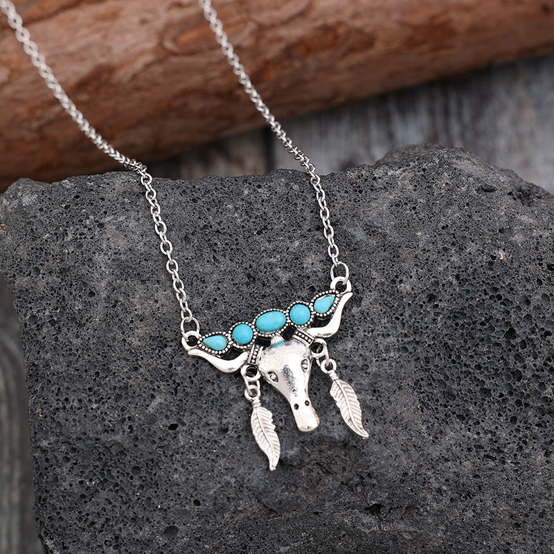 Women's Turquoise Cow Pendant Necklace