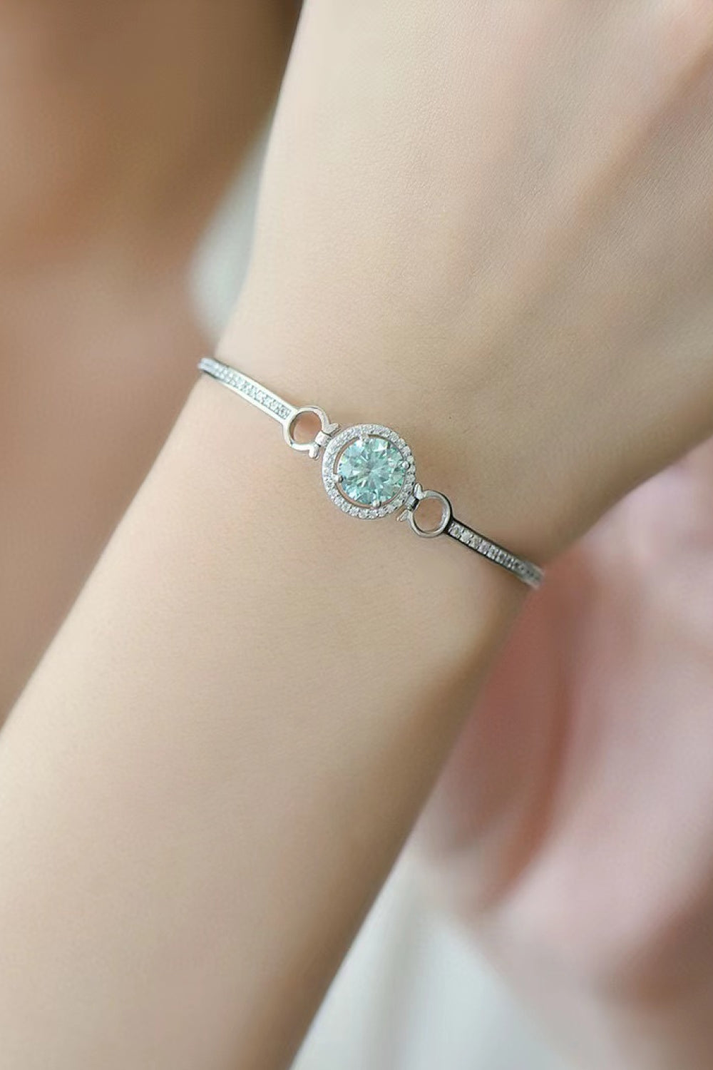 Women's Platinum-Plated 2 Carat Moissanite Bracelet