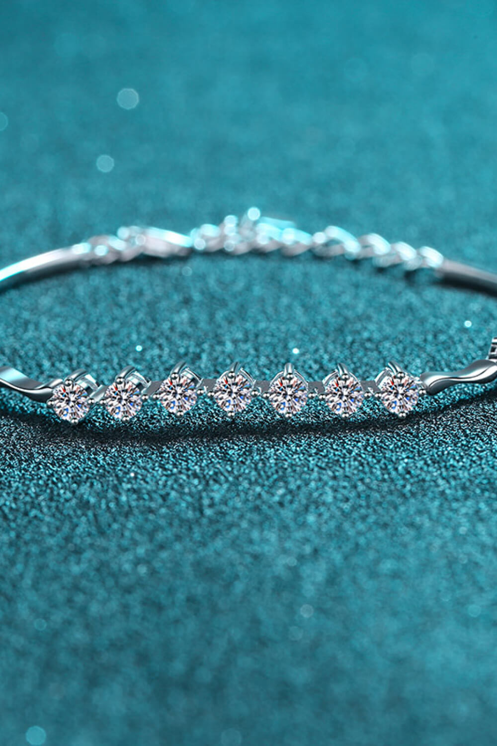 Women's Sparkling Moissanite Sterling Silver Bracelet