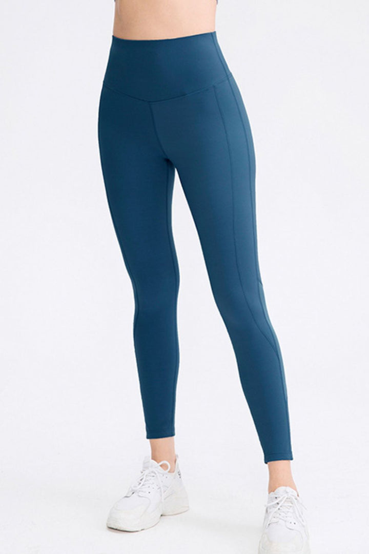 Women's Leggings with Wide Waistband for Slim Fit and Long Sports Wear