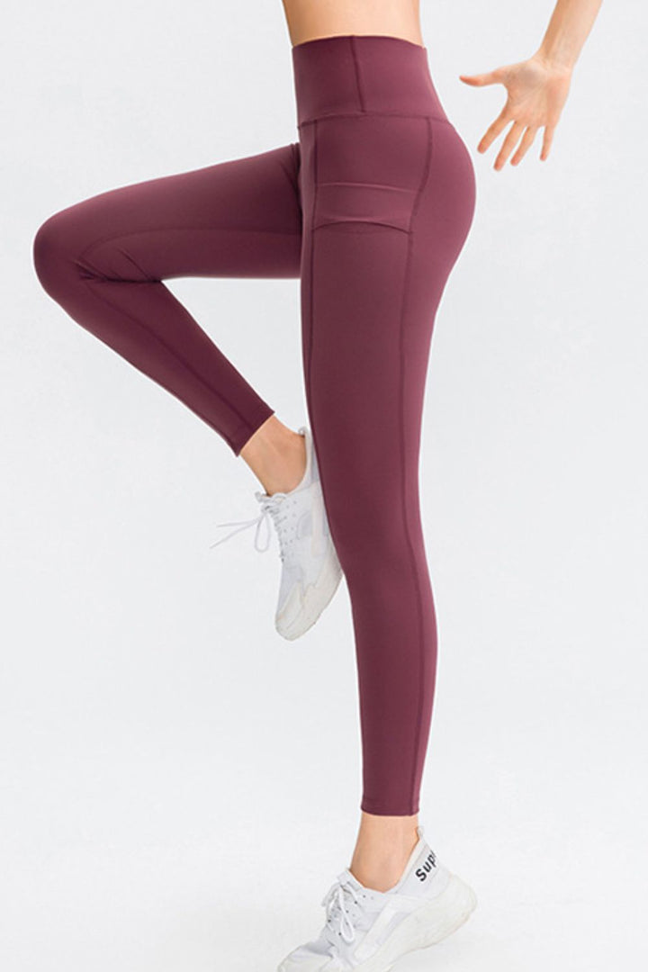 "Women's Leggings with Wide Waistband, Slim Fit, and Long Design with Pocket"