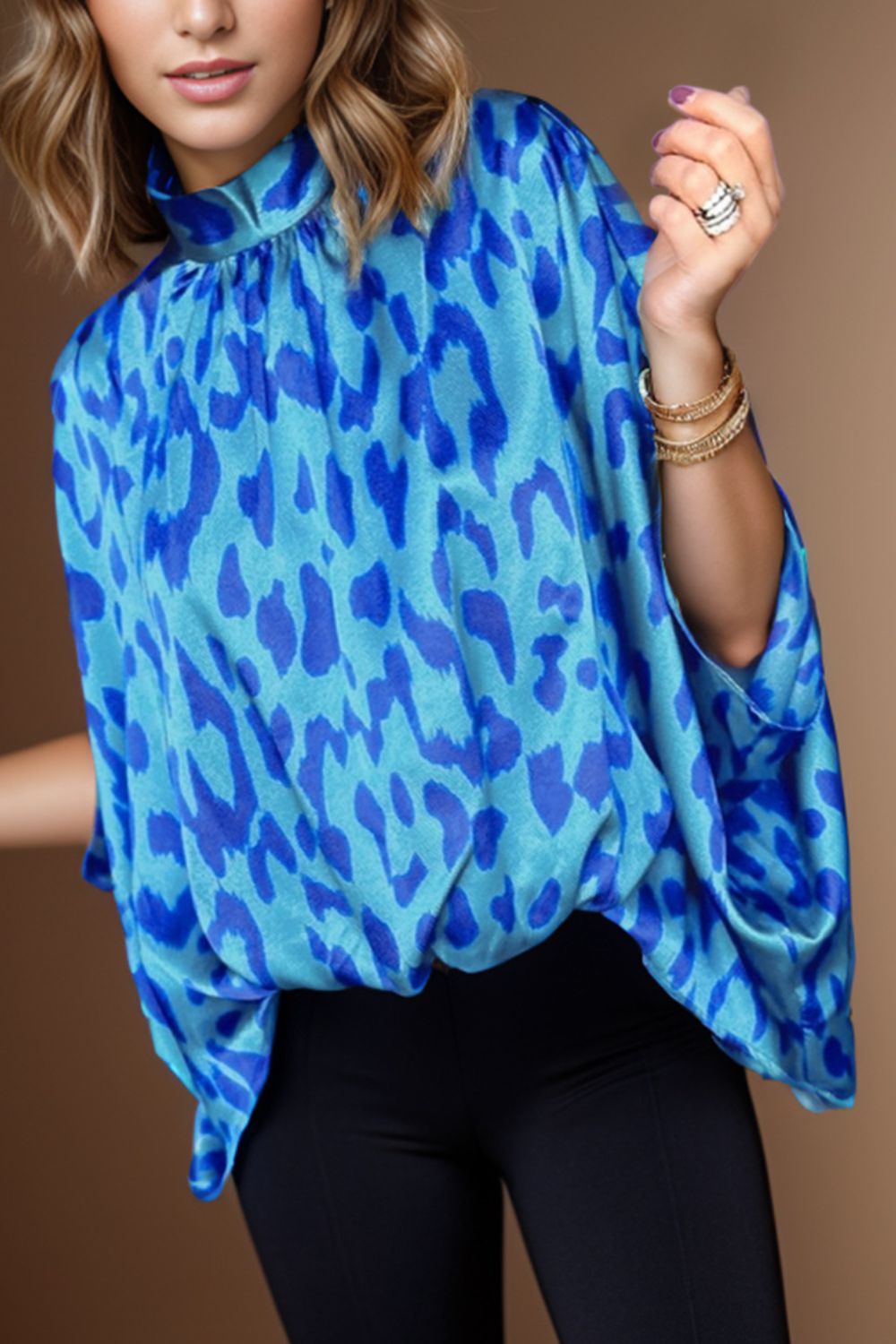 Printed Turtleneck Half Sleeve Blouse