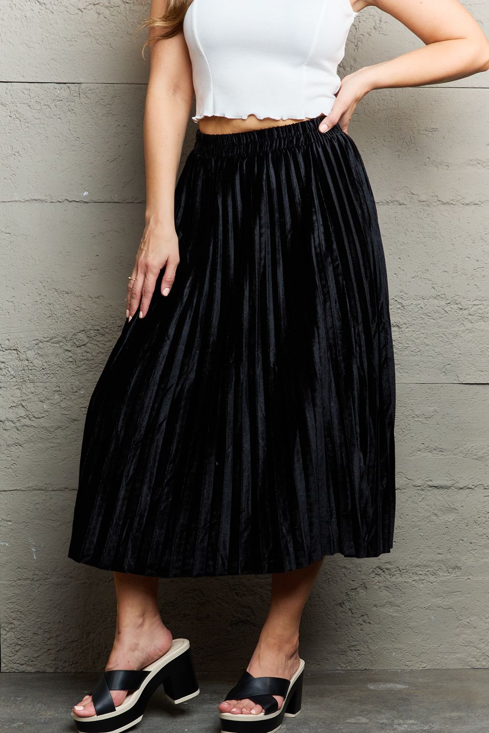 Women's Flowy Accordion Pleated Midi Skirt