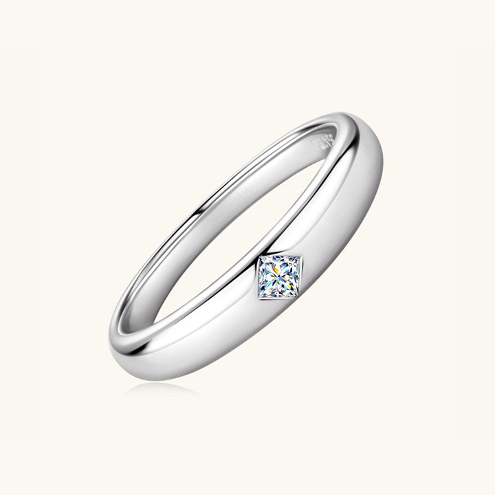 Women's Sparkling Moissanite Inlaid Sterling Silver Rings