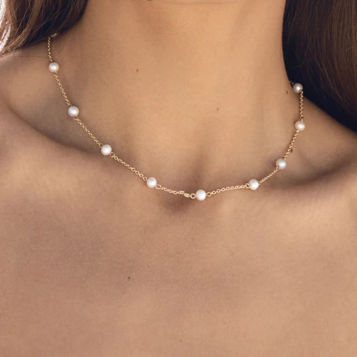 Women's Pearl Necklace with 18K Gold-Plated Detail