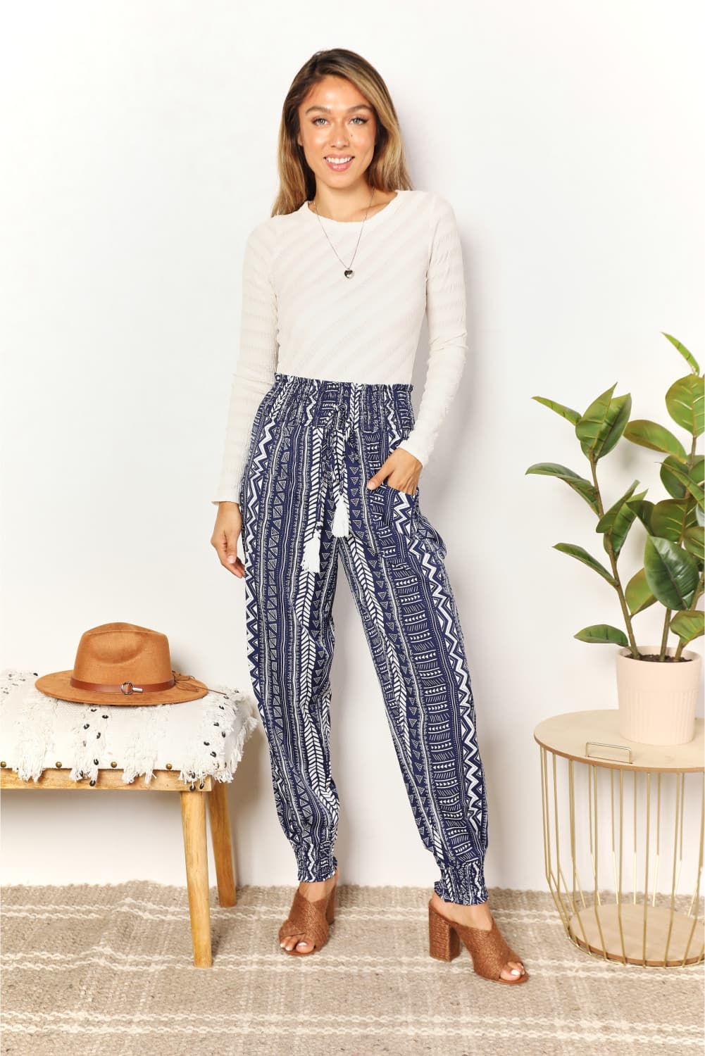 Women's Geometric Print Tassel High-Rise Pants