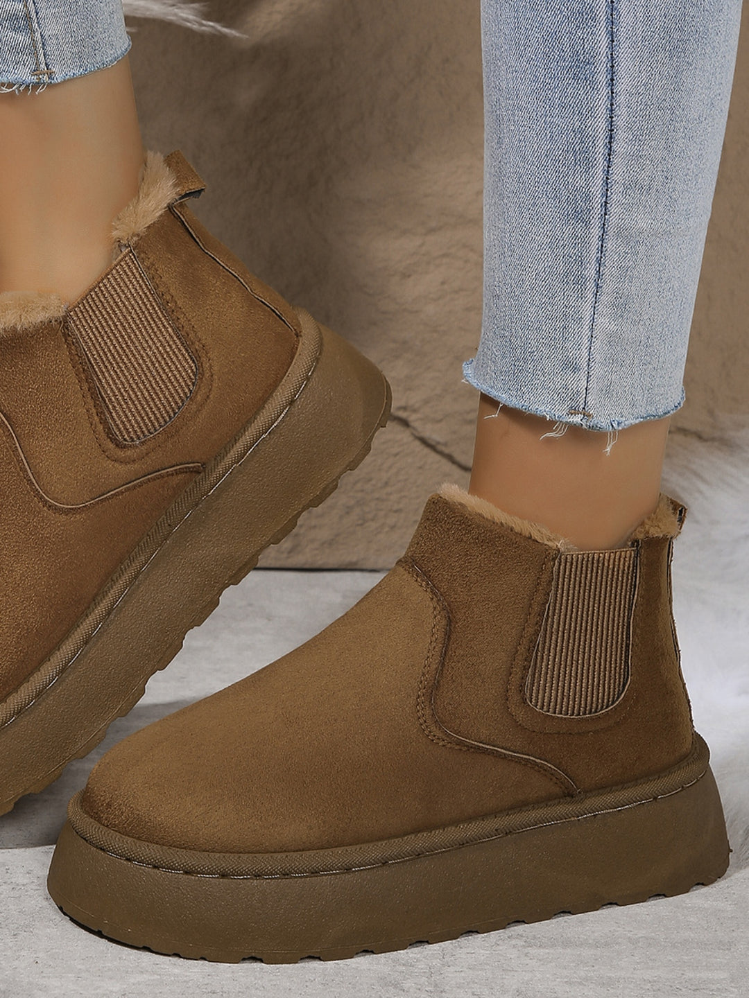 Suede Round Toe Platform Boots