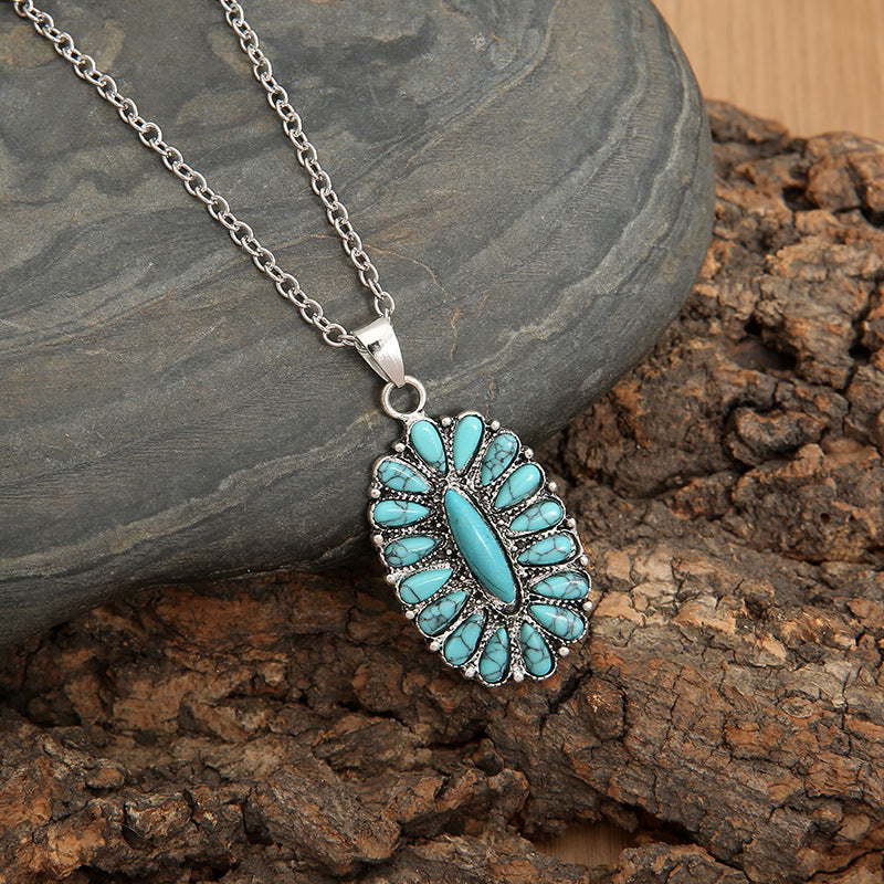 Women's Turquoise Pendant Necklace