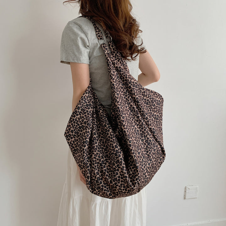 Leopard Polyester Tote Bag