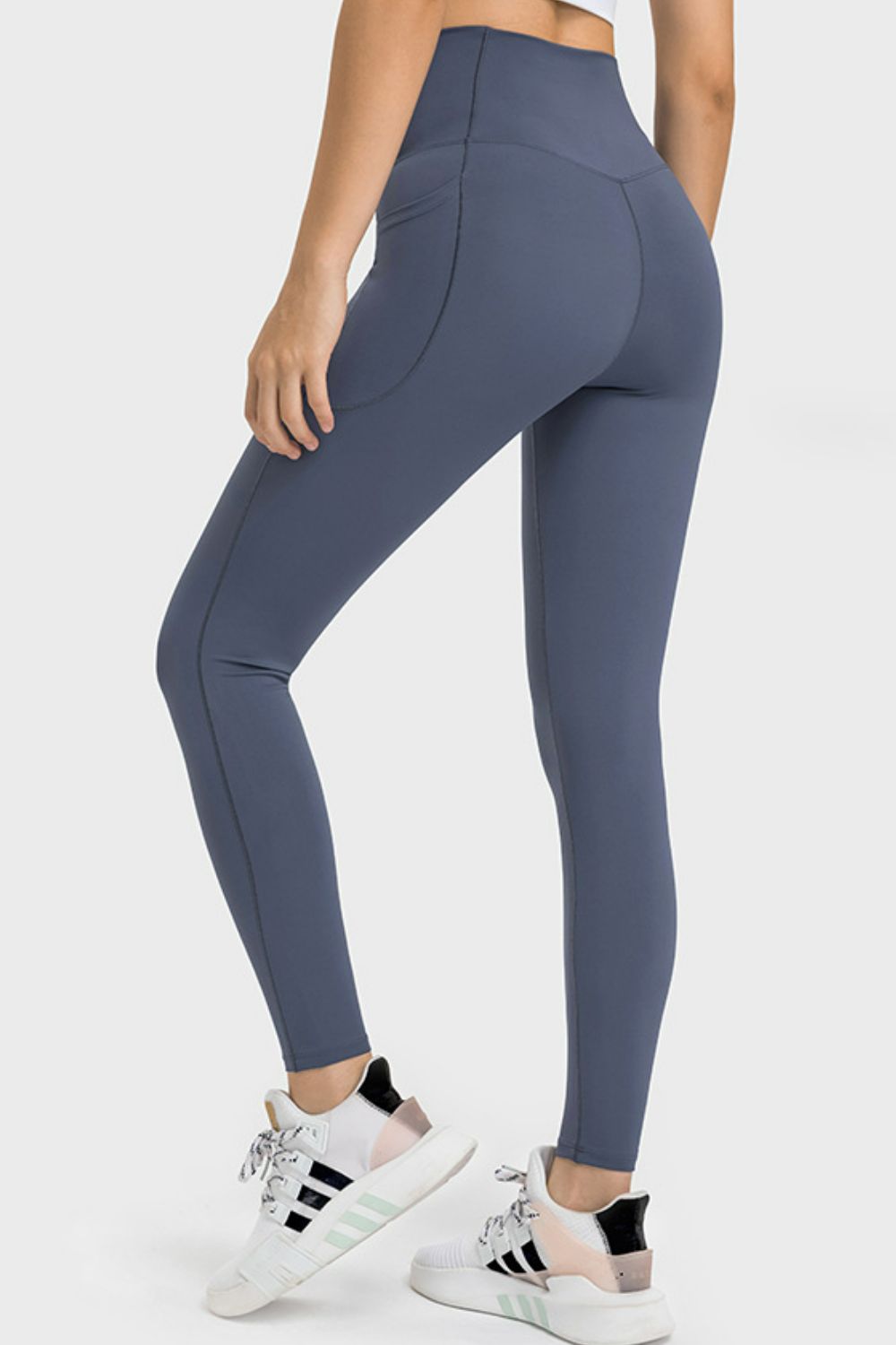 Women's Leggings with V-Waist and Pockets