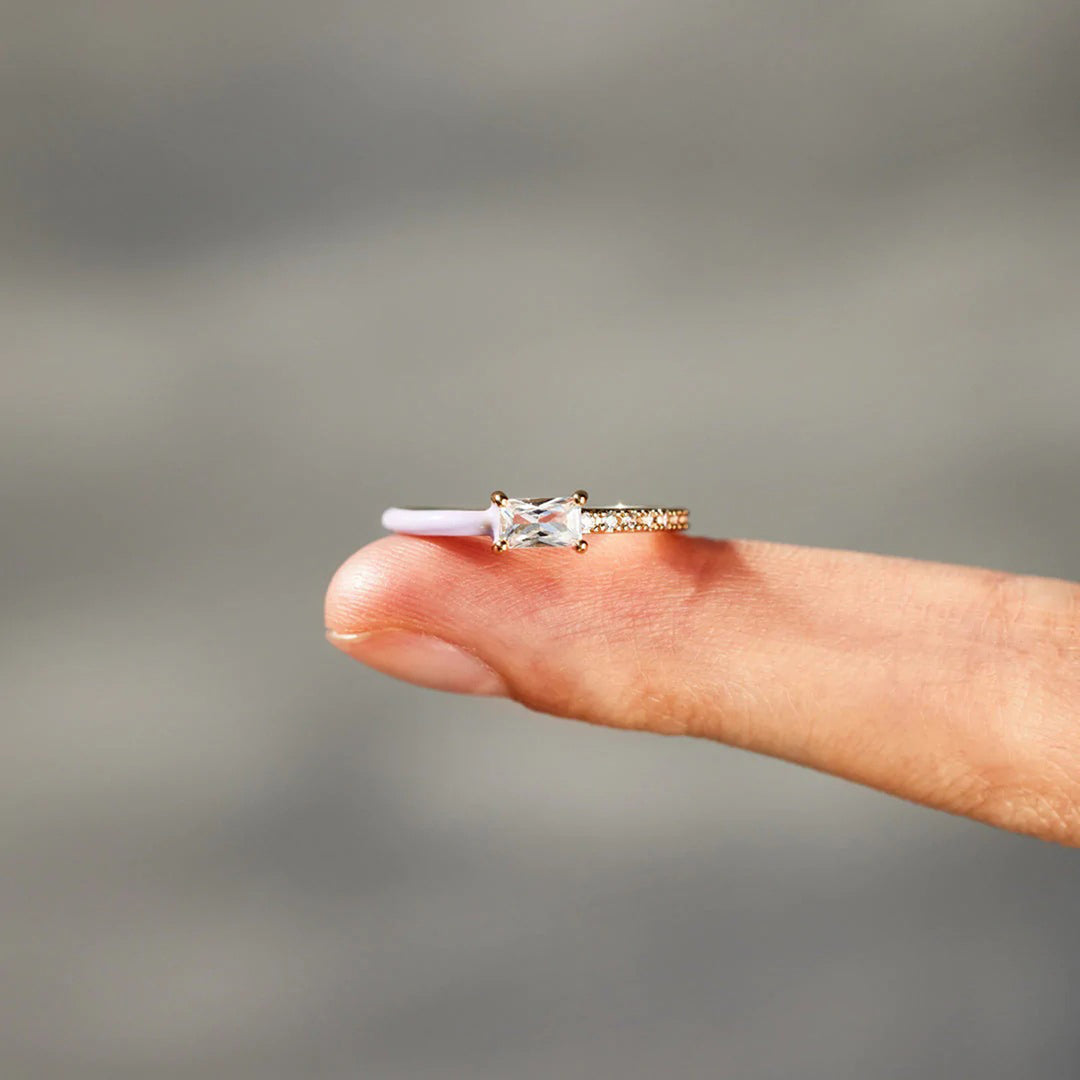 Women's Heart-Shaped Enamel Zircon Ring