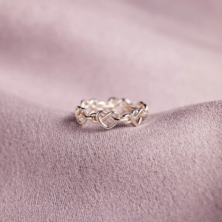 Women's Knotted Hearts Rings in 925 Sterling Silver