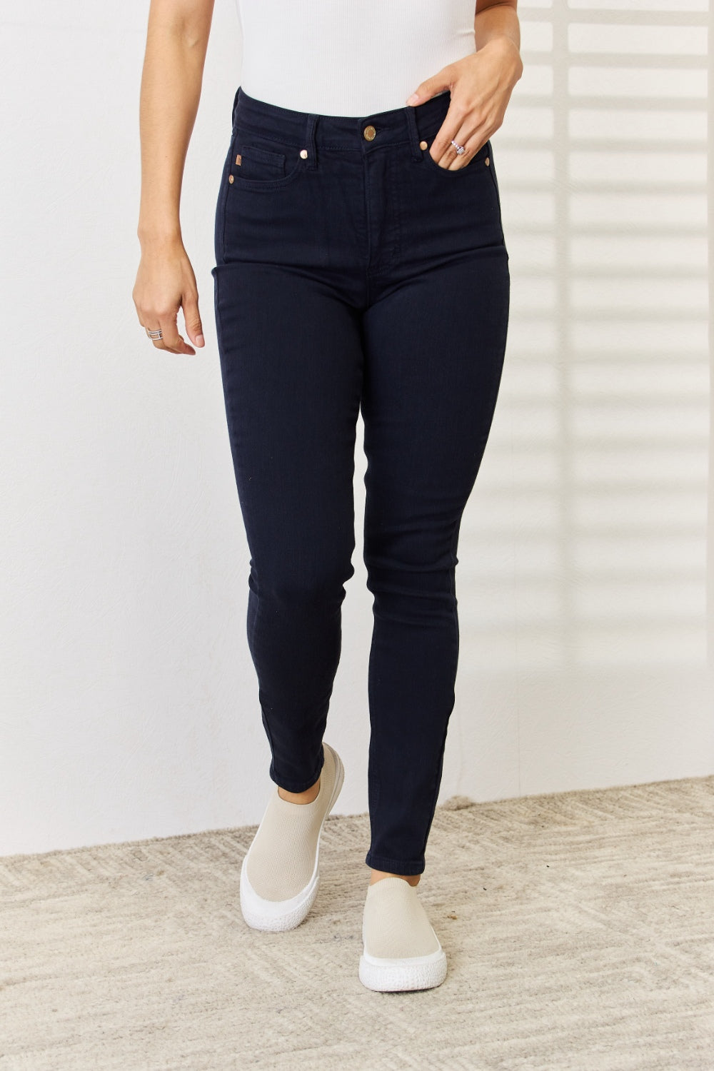 Women's Tummy Control Skinny Jeans (Garment Dyed)