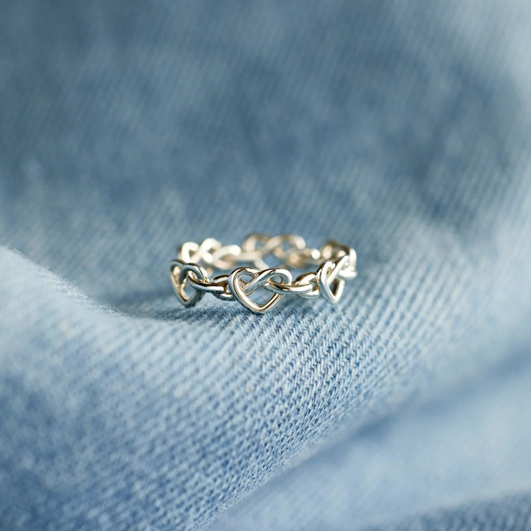 Women's Knotted Hearts Rings in 925 Sterling Silver