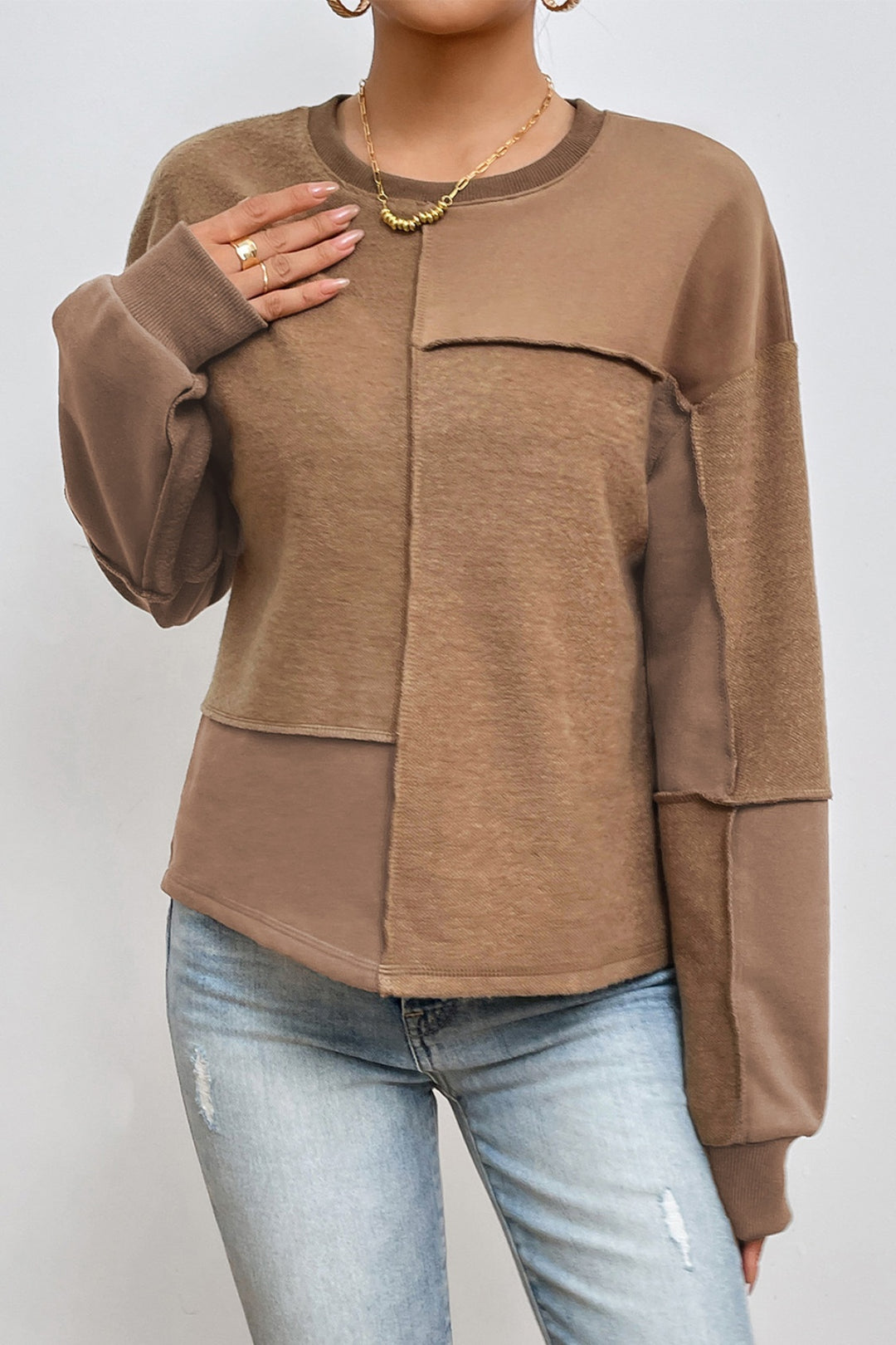 Women's Cozy Round Neck Long Sleeve Sweatshirt with Exposed Seams