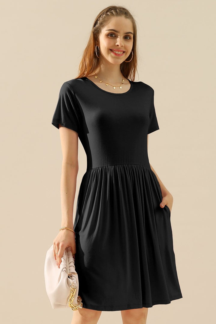 Women's Ruched Round Neck Dress with Pockets