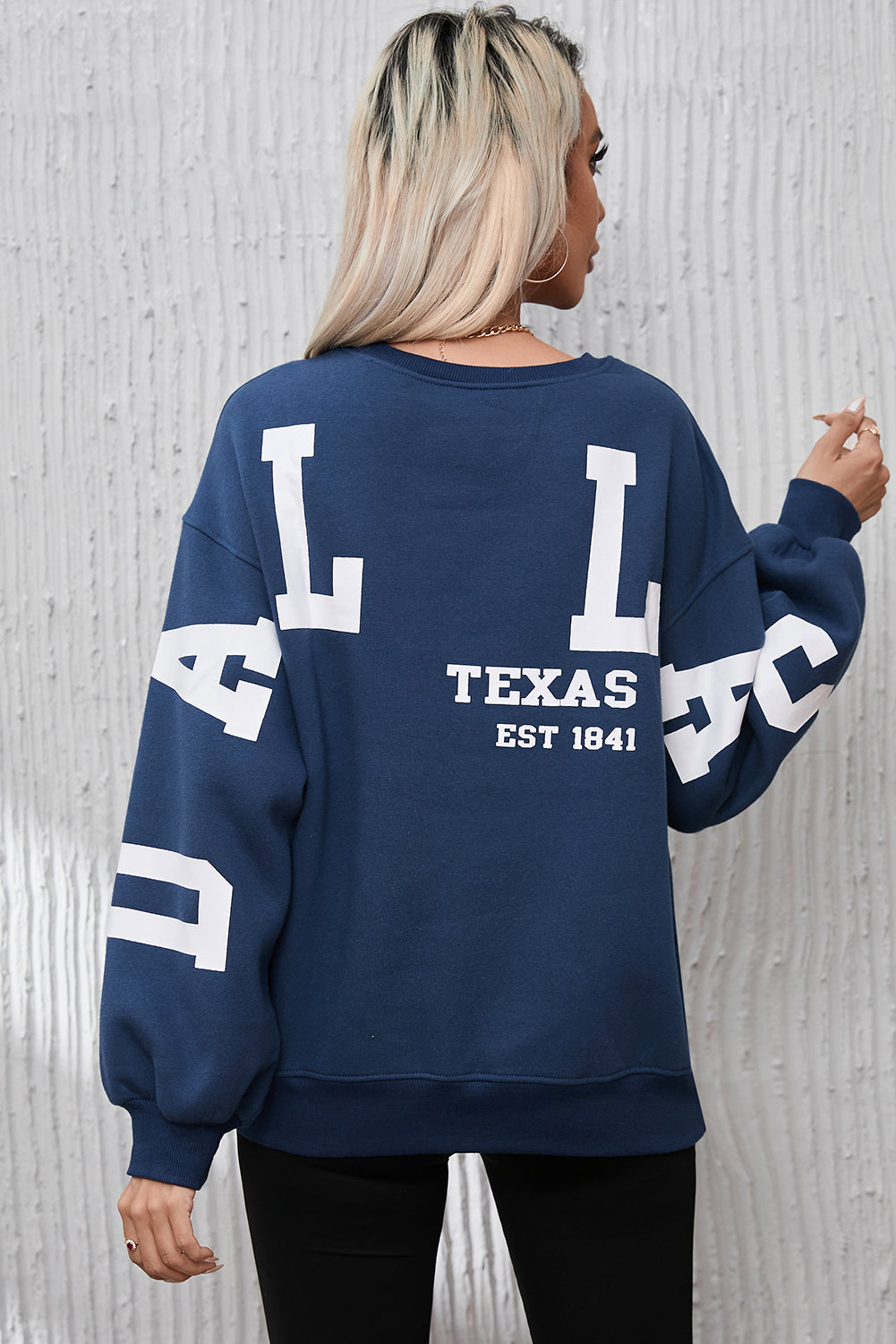 Women's Cozy Letter Graphic Round Neck Dropped Shoulder Sweatshirt