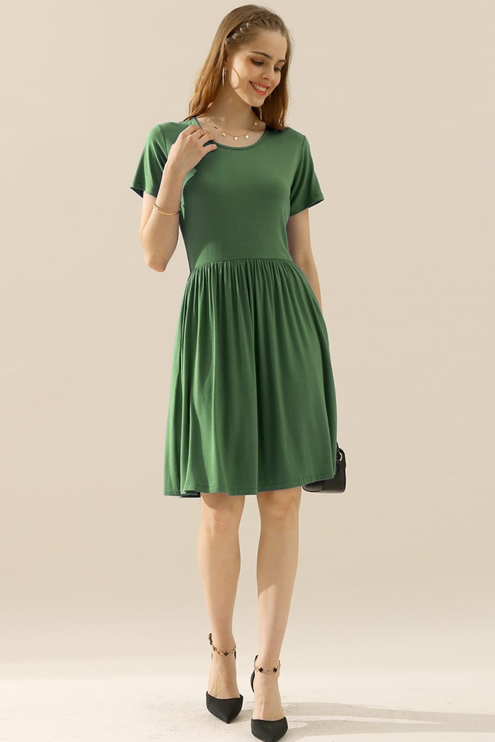 Women's Ruched Round Neck Dress with Pockets