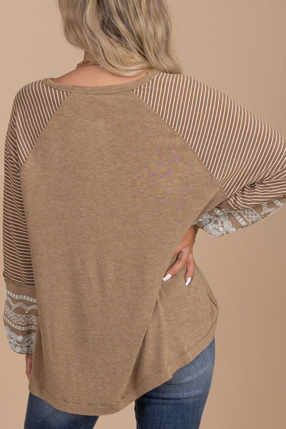 Women's Long Sleeve Striped Round Neck Blouse