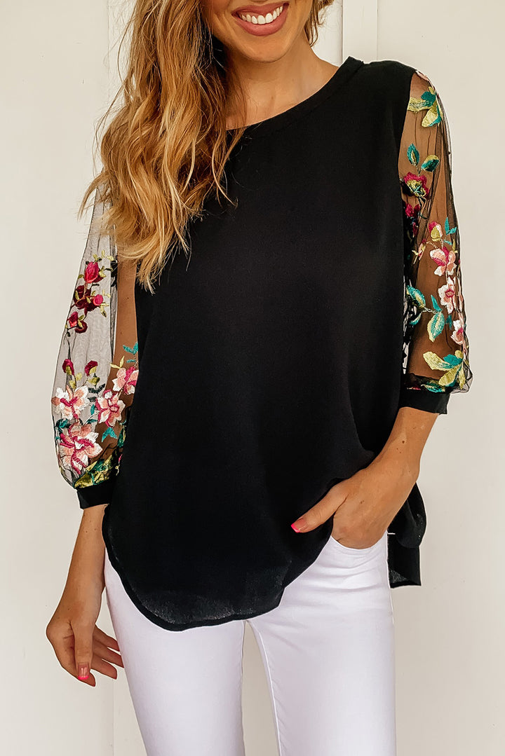 Women's Embroidered Round Neck Three-Quarter Sleeve Tee